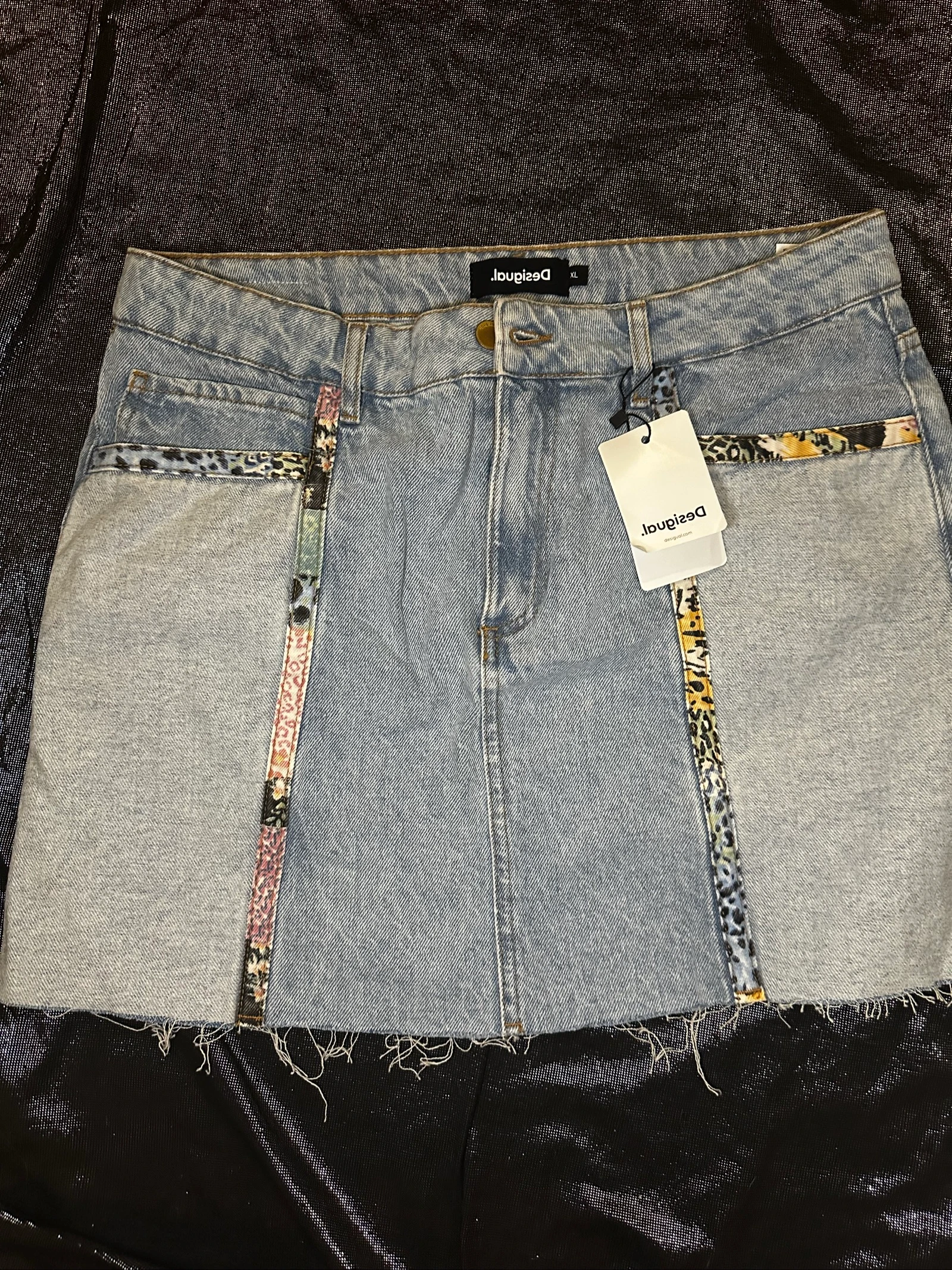 Desigual patchwork denim skirt - New with tag - Size XL – photo 3